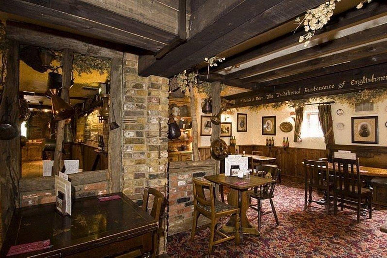 Premier Inn Tonbridge Kültér fotó